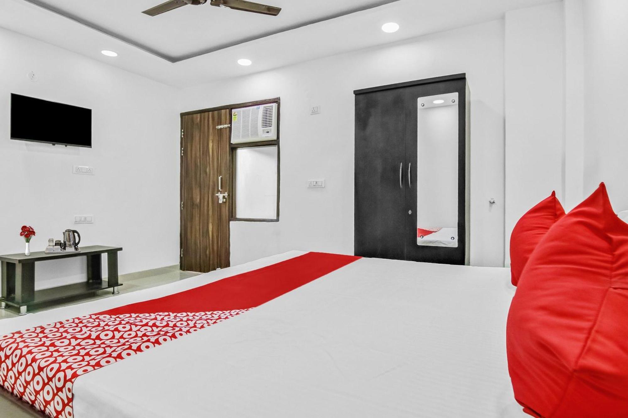 Flagship Hotel Secret Mirage Near Rithala Metro Station New Delhi Luaran gambar