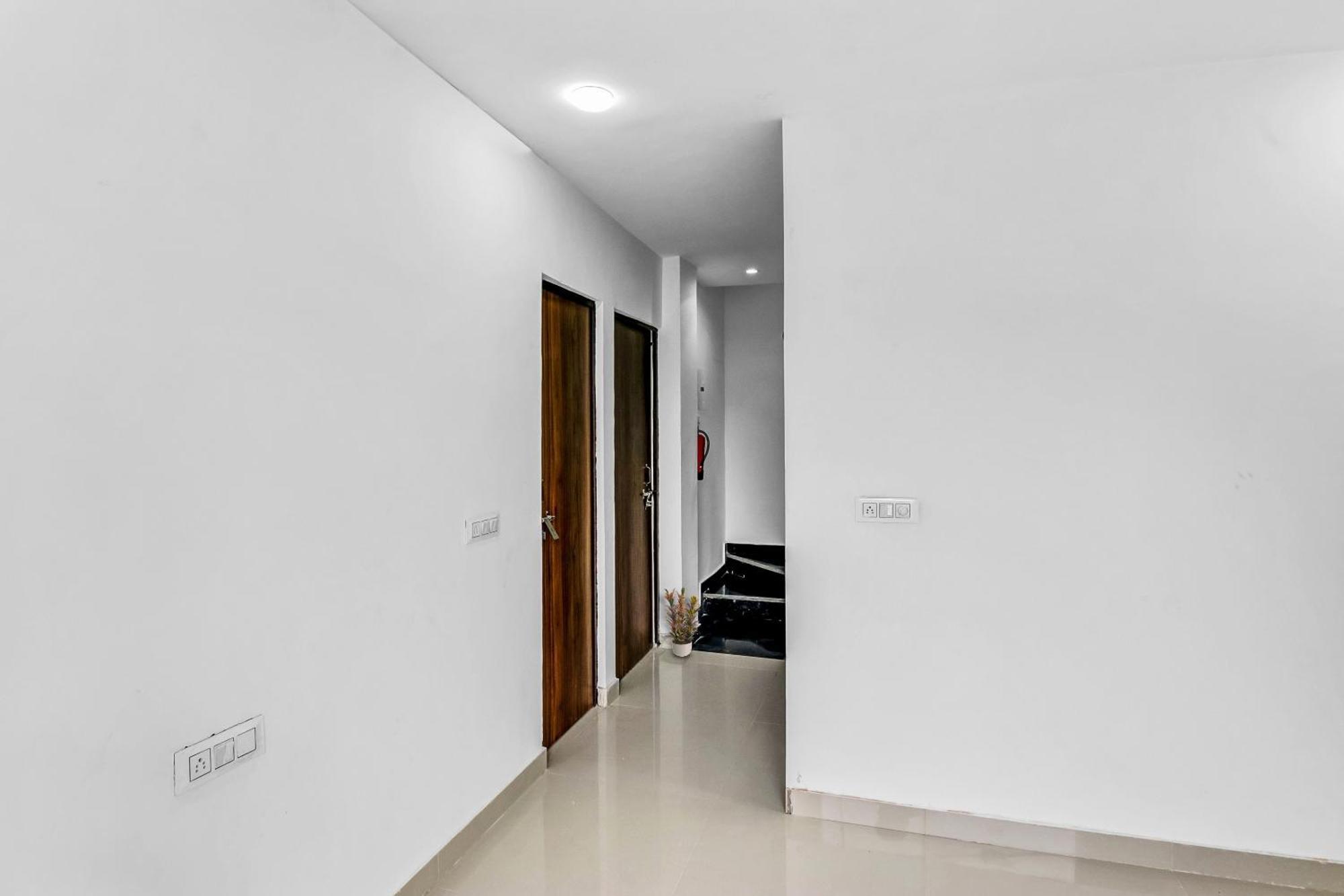 Flagship Hotel Secret Mirage Near Rithala Metro Station New Delhi Luaran gambar